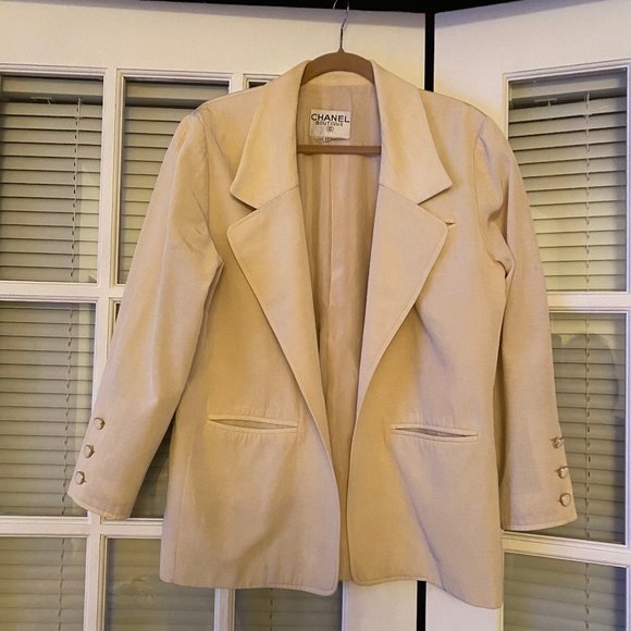 CHANEL vintage blazer pale yellow